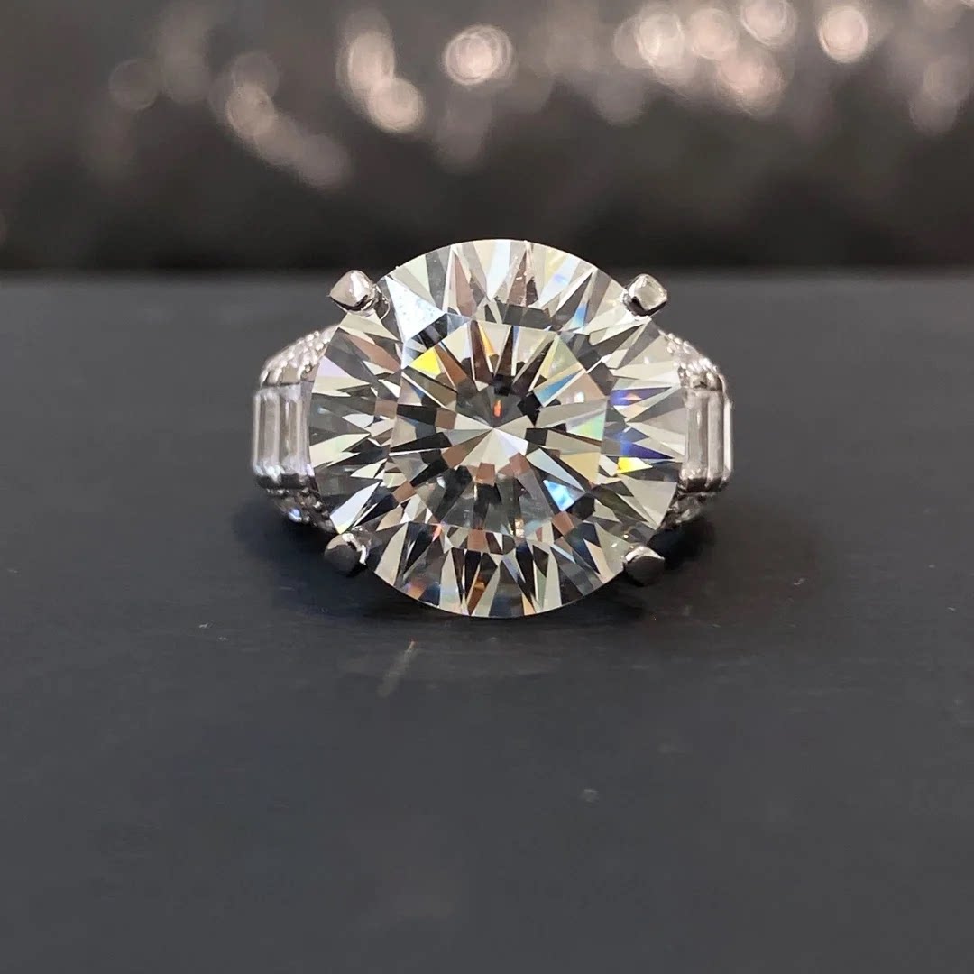 Simulated Diamond Ring Luxury Design